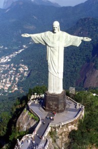 jesus-christ-largest-statue-0408